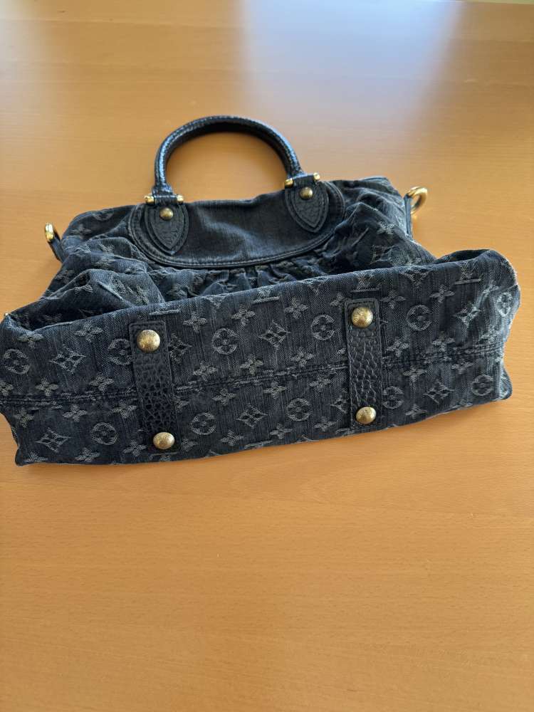 Louis Vuitton Neo Cabby MM denim