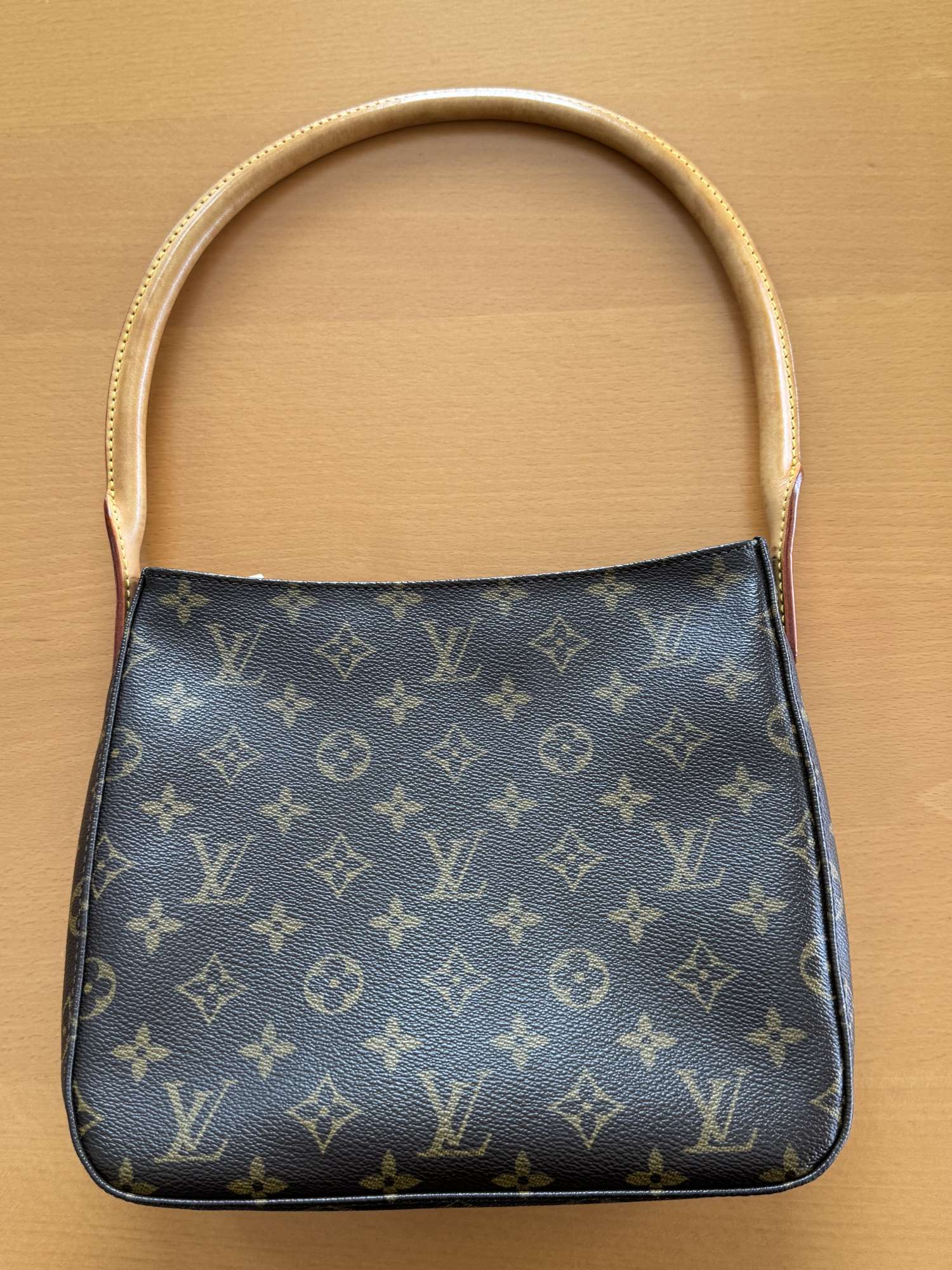 Louis Vuitton Monogram Looping MM