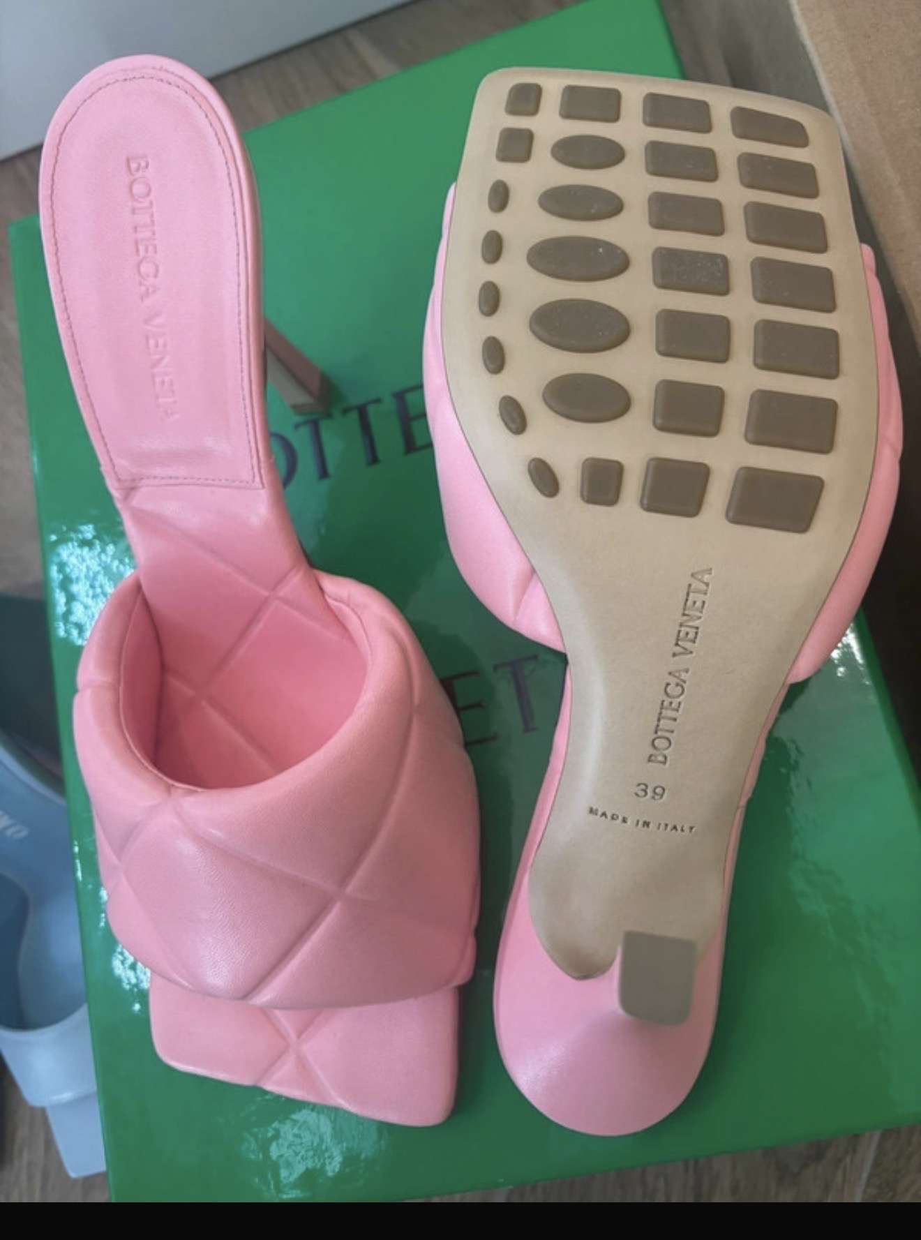 Bottega Veneta sandalky