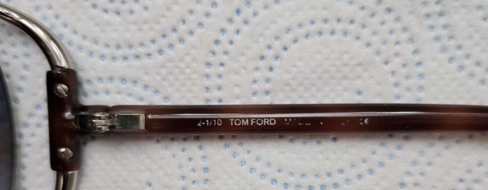 Tom Ford slnečné okuliare model Eugenia TF156.