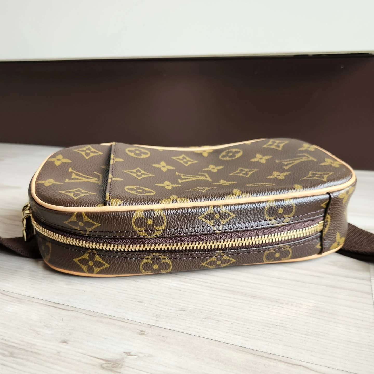 Louis Vuitton Gange