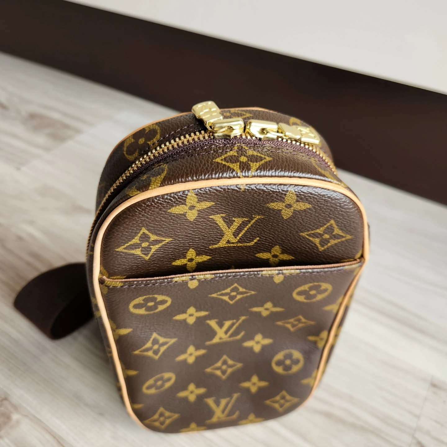 Louis Vuitton Gange