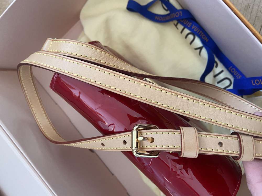 Louis Vuitton Bellflower