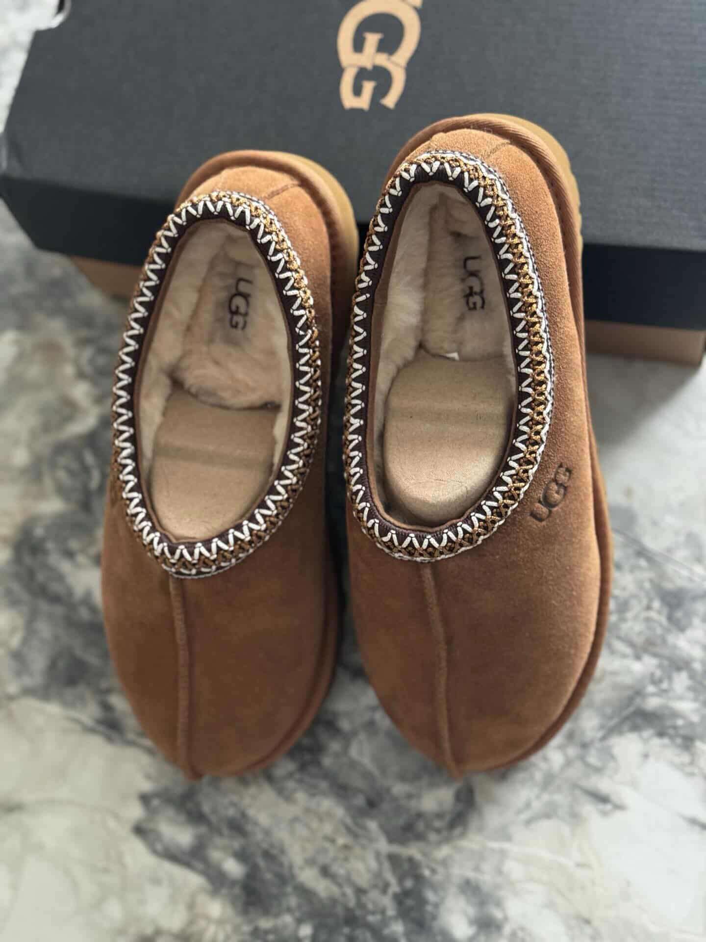 UGG Tasman