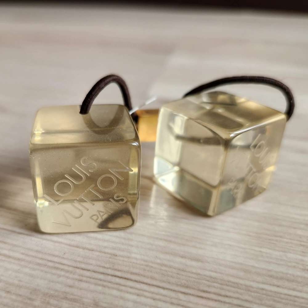 Louis Vuitton Gumicky