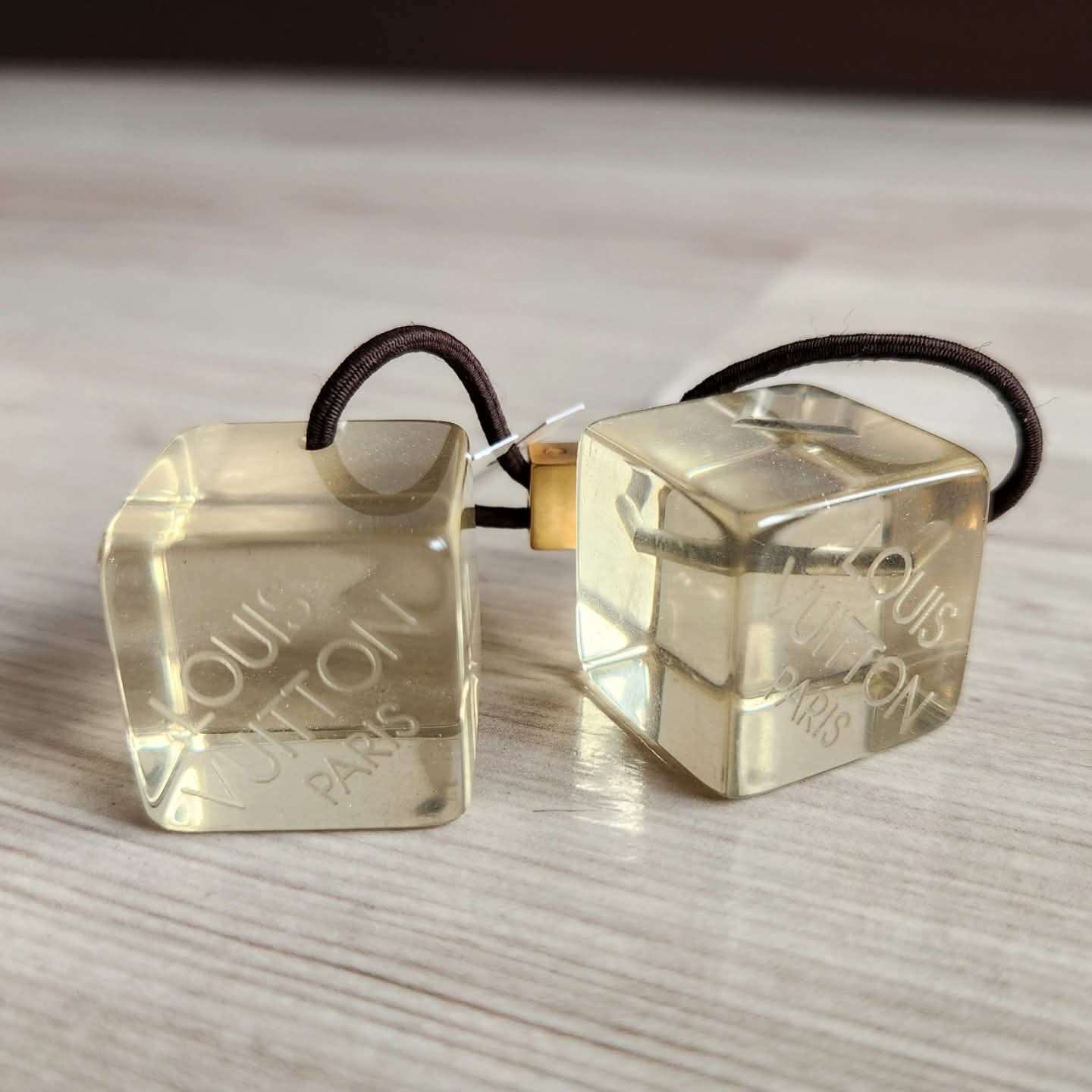 Louis Vuitton Gumicky