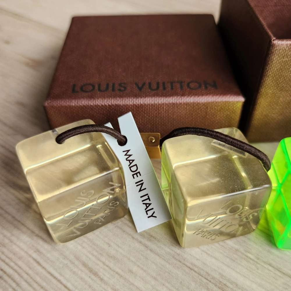 Louis Vuitton Gumicky