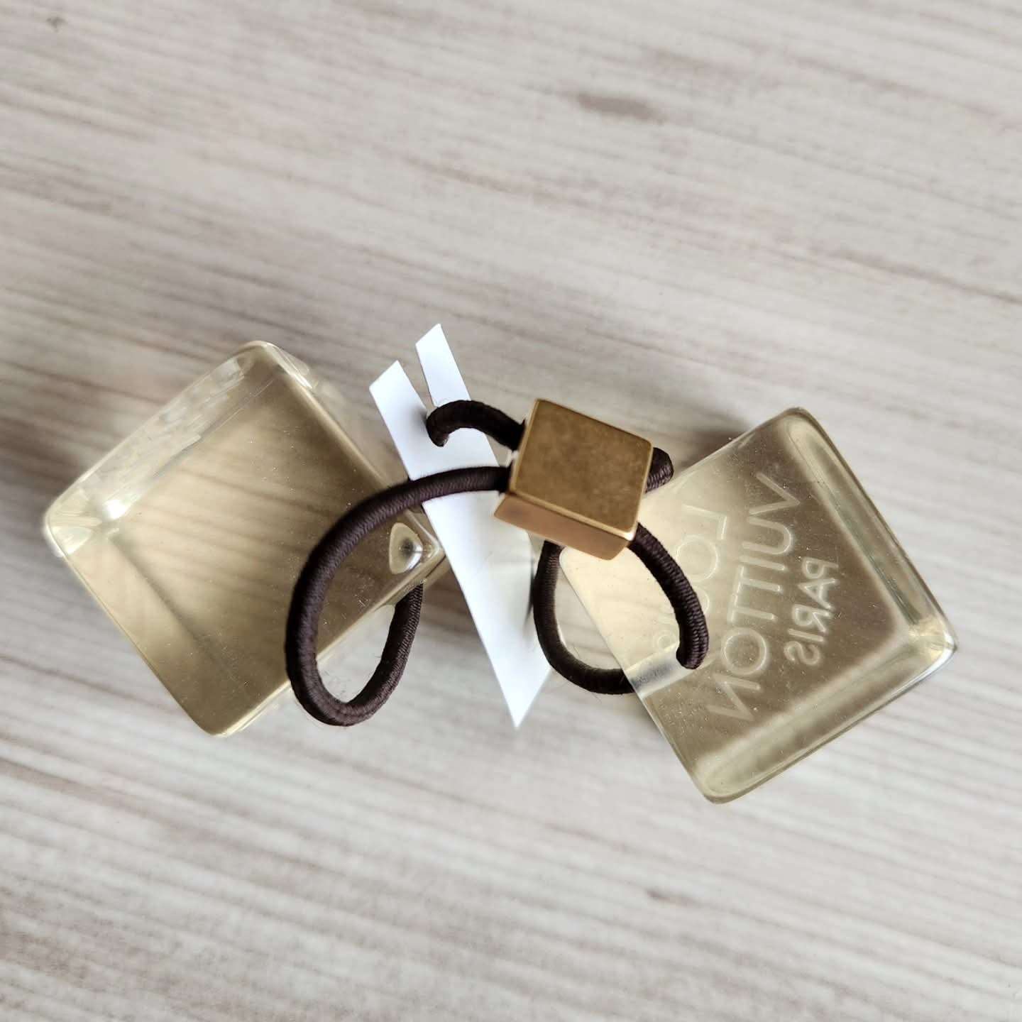 Louis Vuitton Gumicky