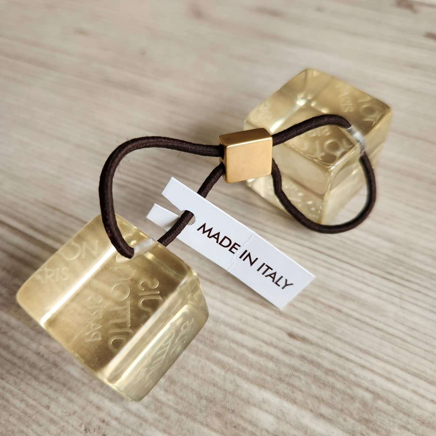 Louis Vuitton Gumicky