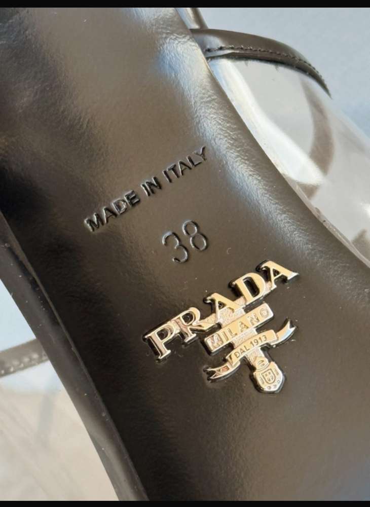 Prada sandalky
