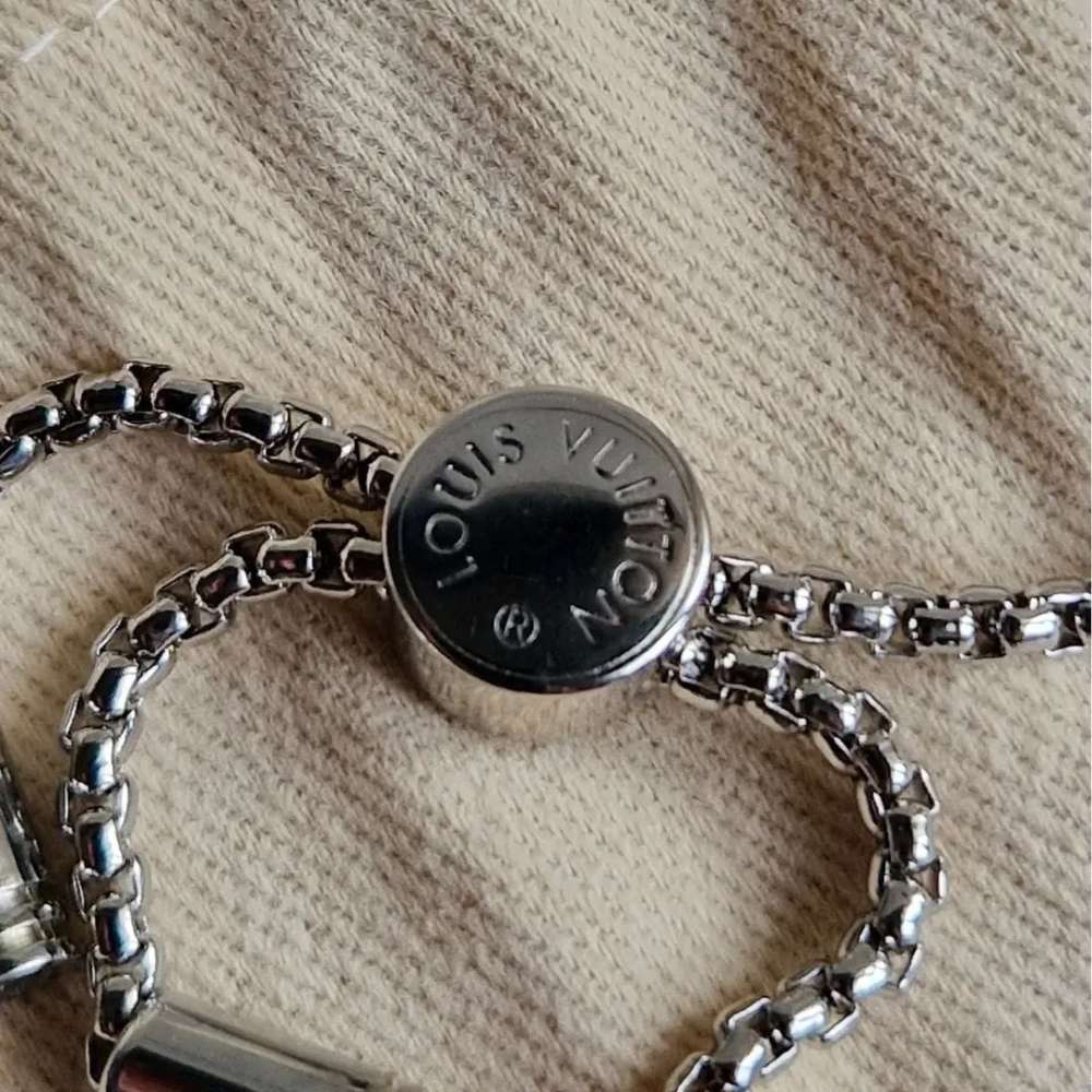 Louis Vuitton Naramek