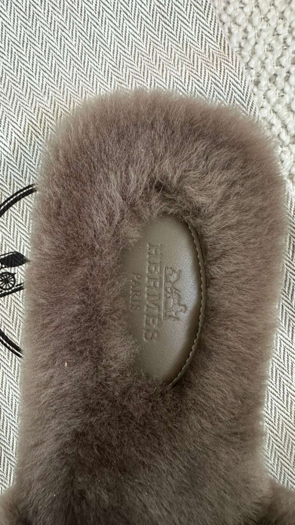 Hermes oran shearling