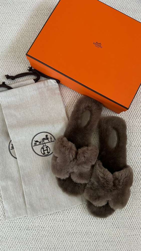 Hermes oran shearling