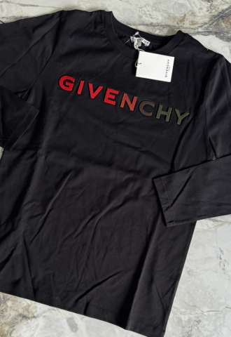 https://www.vipluxury.sk/Givenchy tričko