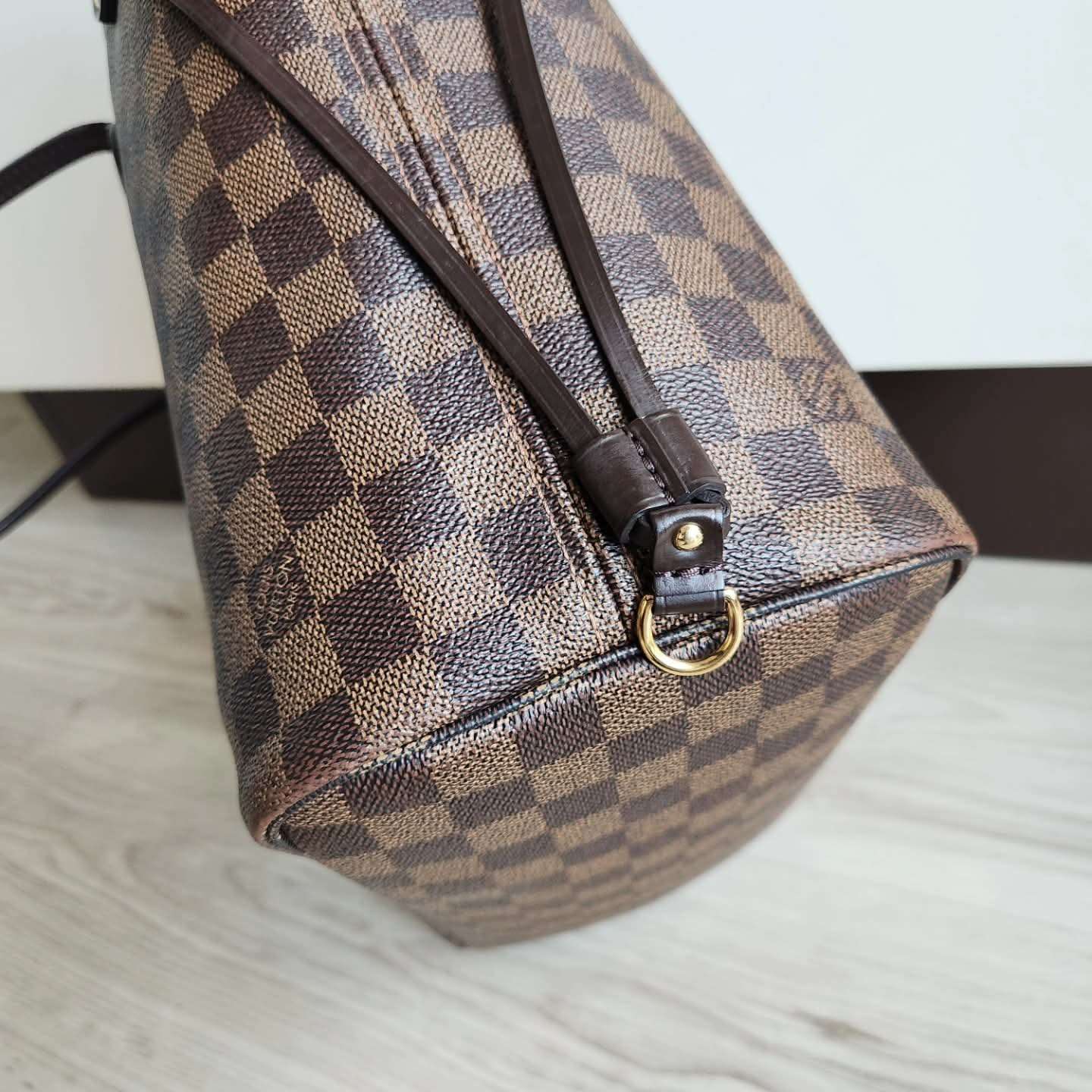 Louis Vuitton Neverfull MM