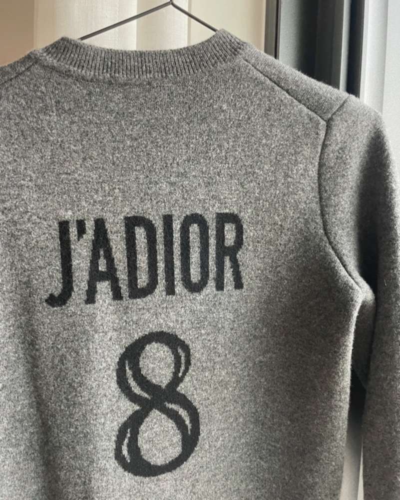 Dior svetrik