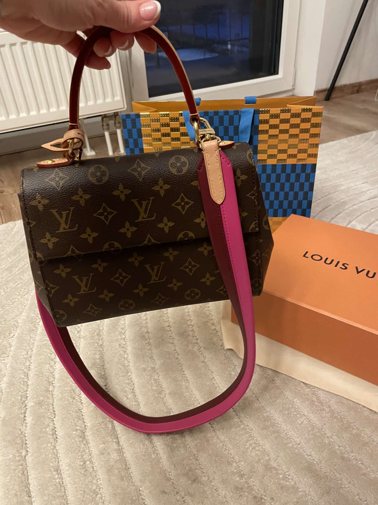 Louis Vuitton Cluny BB