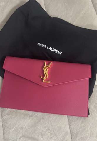 https://www.vipluxury.sk/YSL clutch