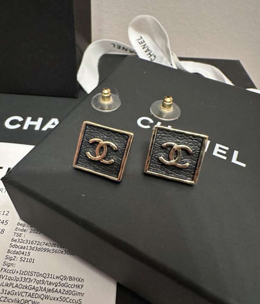 Chanel náušnice