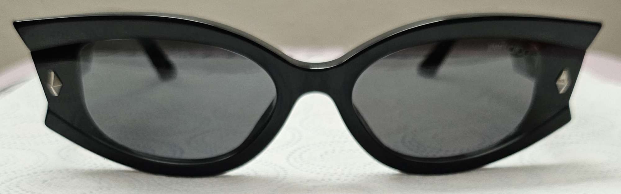 Jimmy Choo slnečné okuliare, ako nové. Model JC5015U.