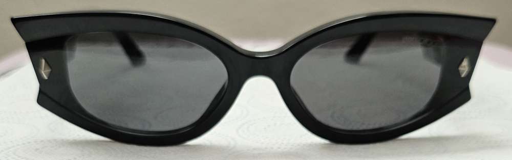 Jimmy Choo slnečné okuliare, ako nové. Model JC5015U.