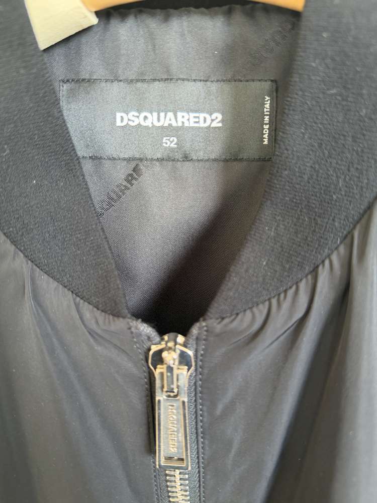 Dsquared2 bunda