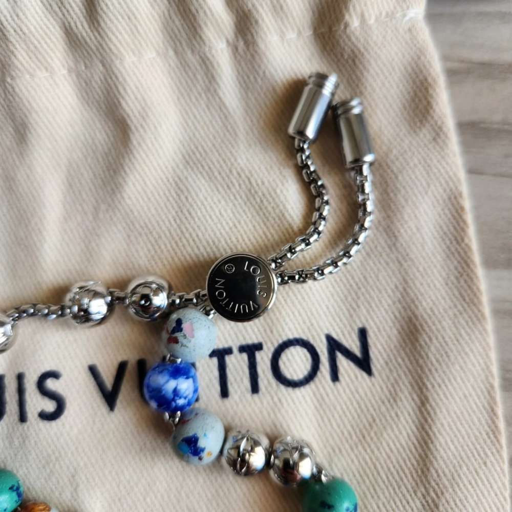 Louis Vuitton Naramek