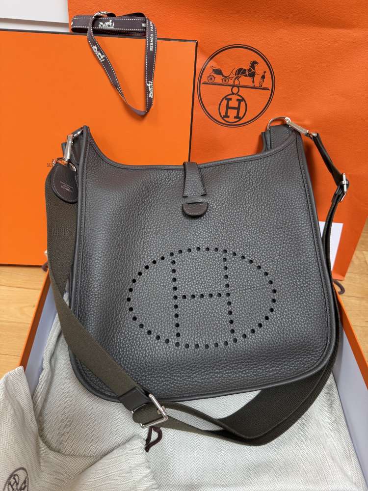 Hermes Evelyne 29
