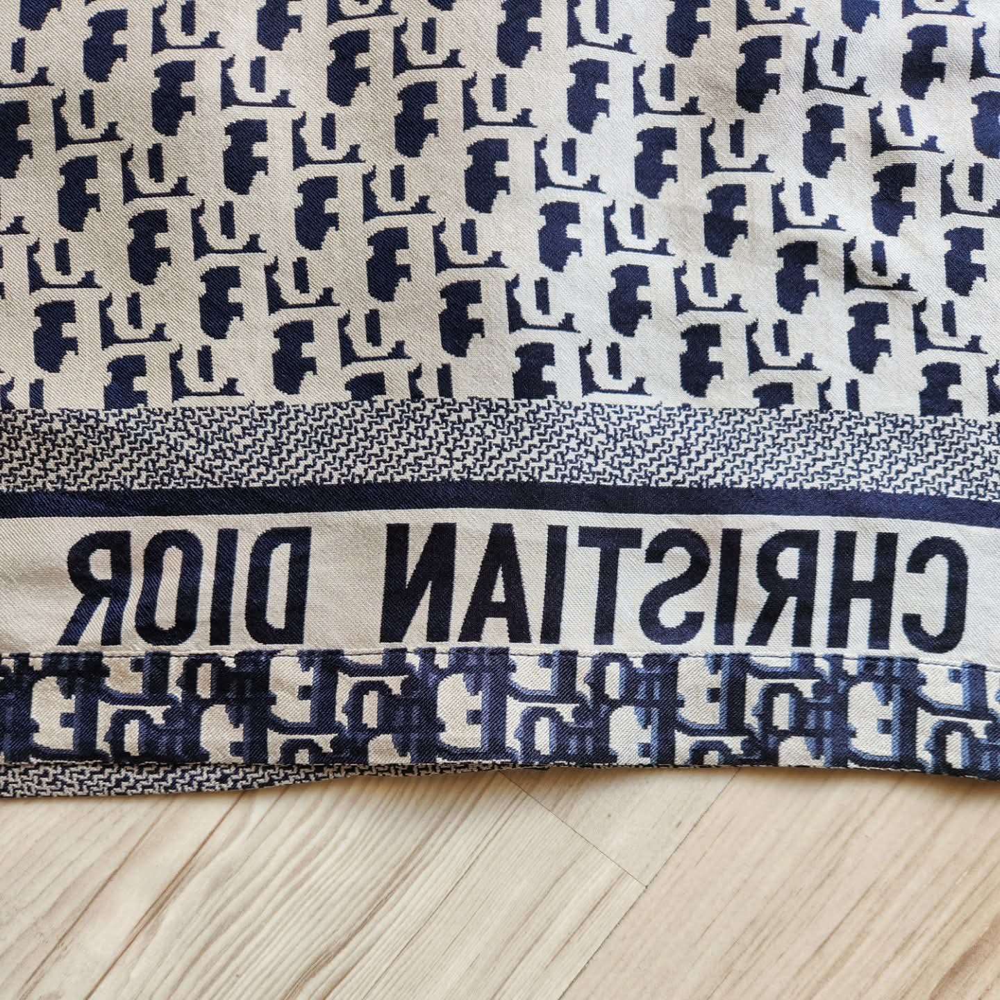 Christian Dior Kosile