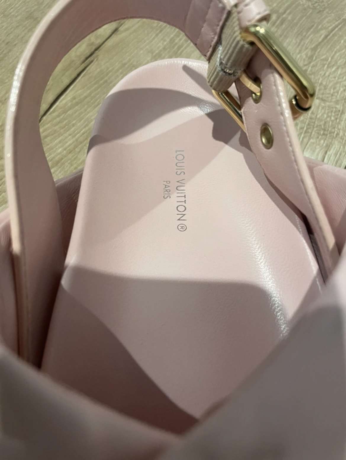 Sandalky Louis Vuitton