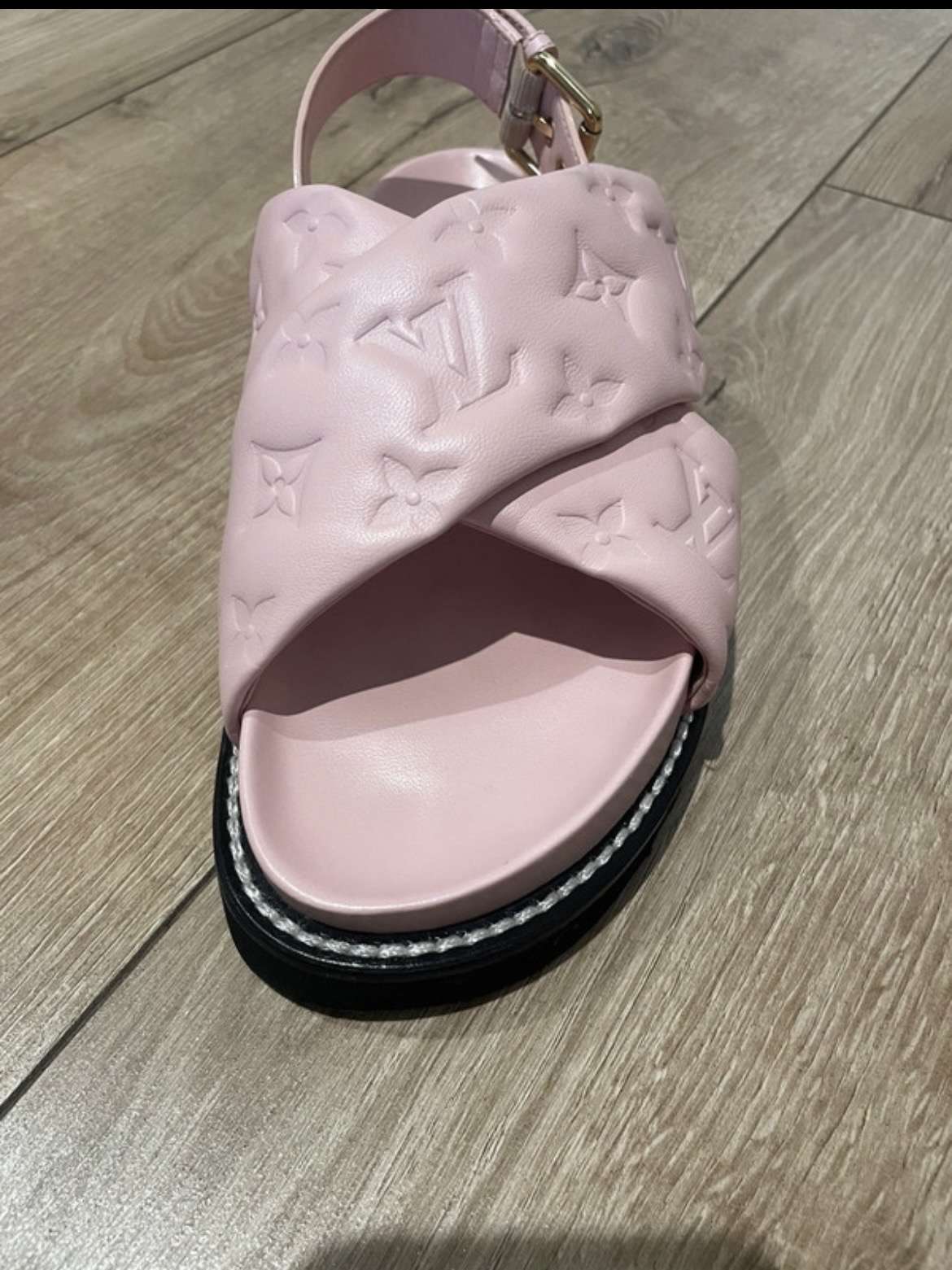 Sandalky Louis Vuitton