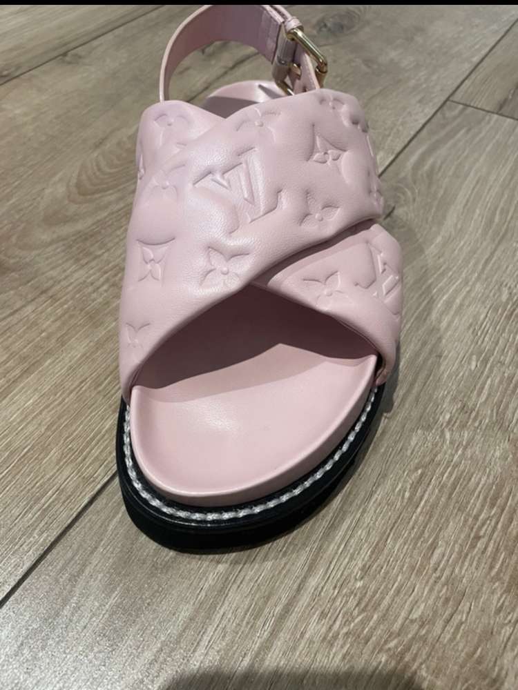 Sandalky Louis Vuitton