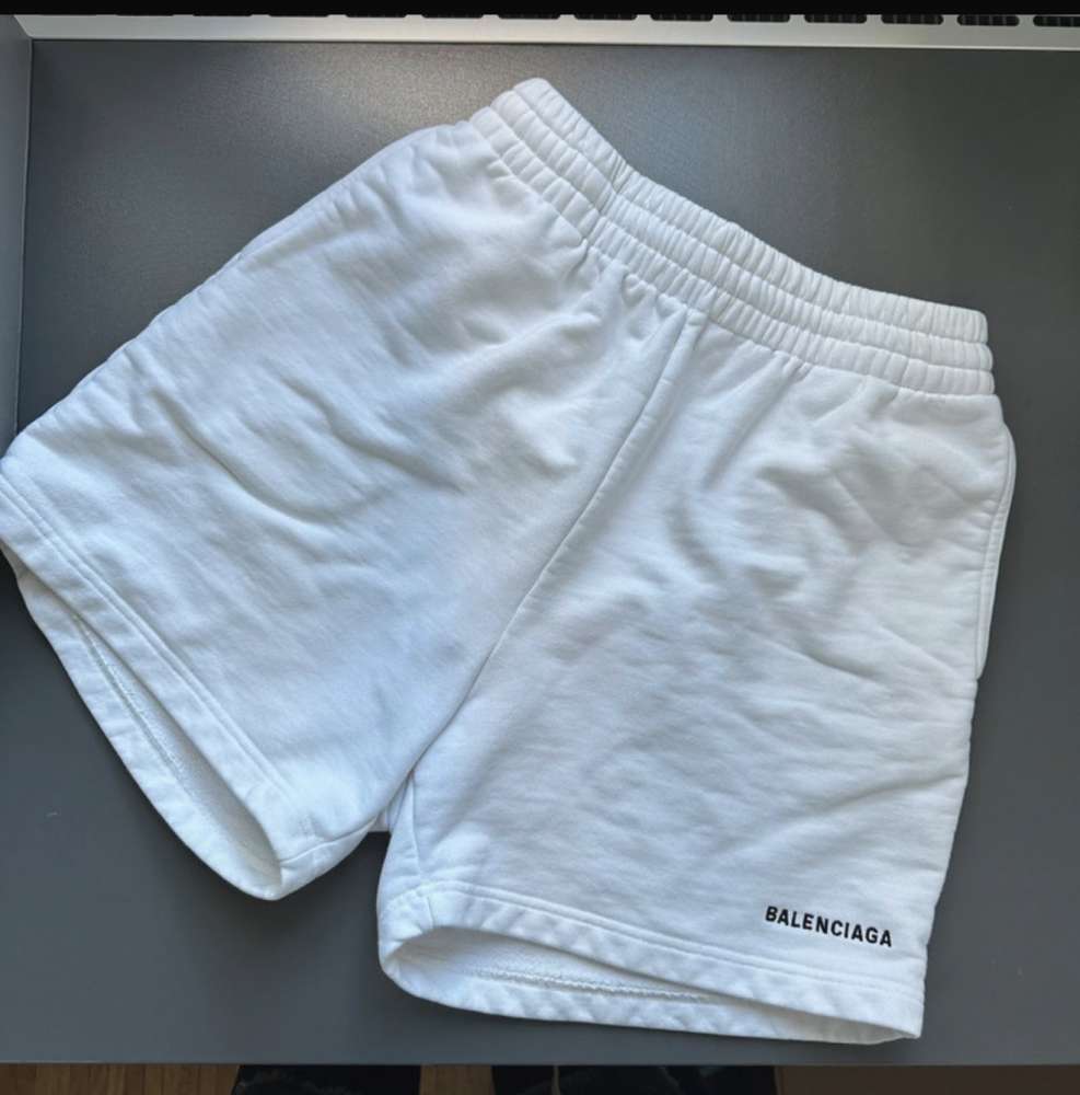 Balenciaga kraťasy