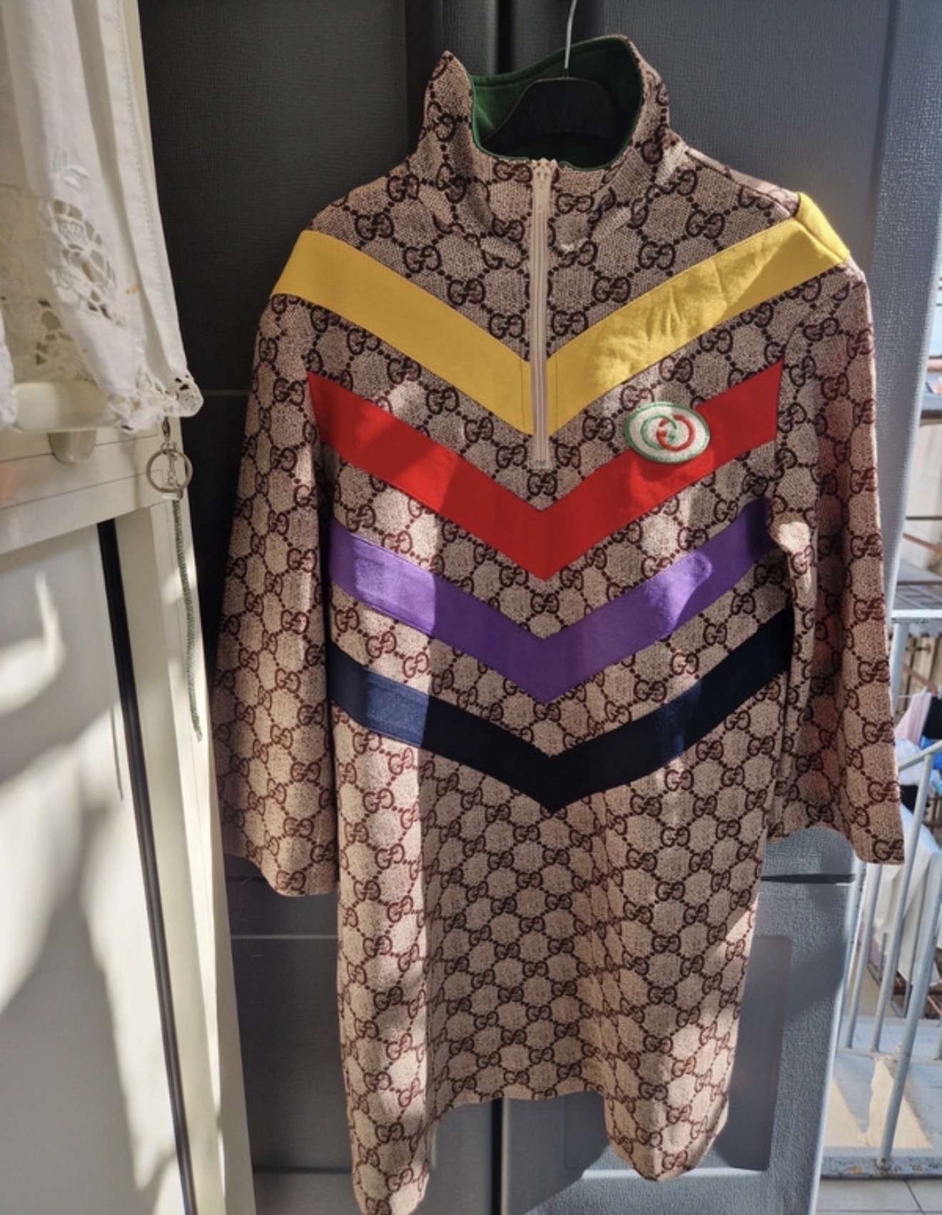 Gucci šaty/mikina