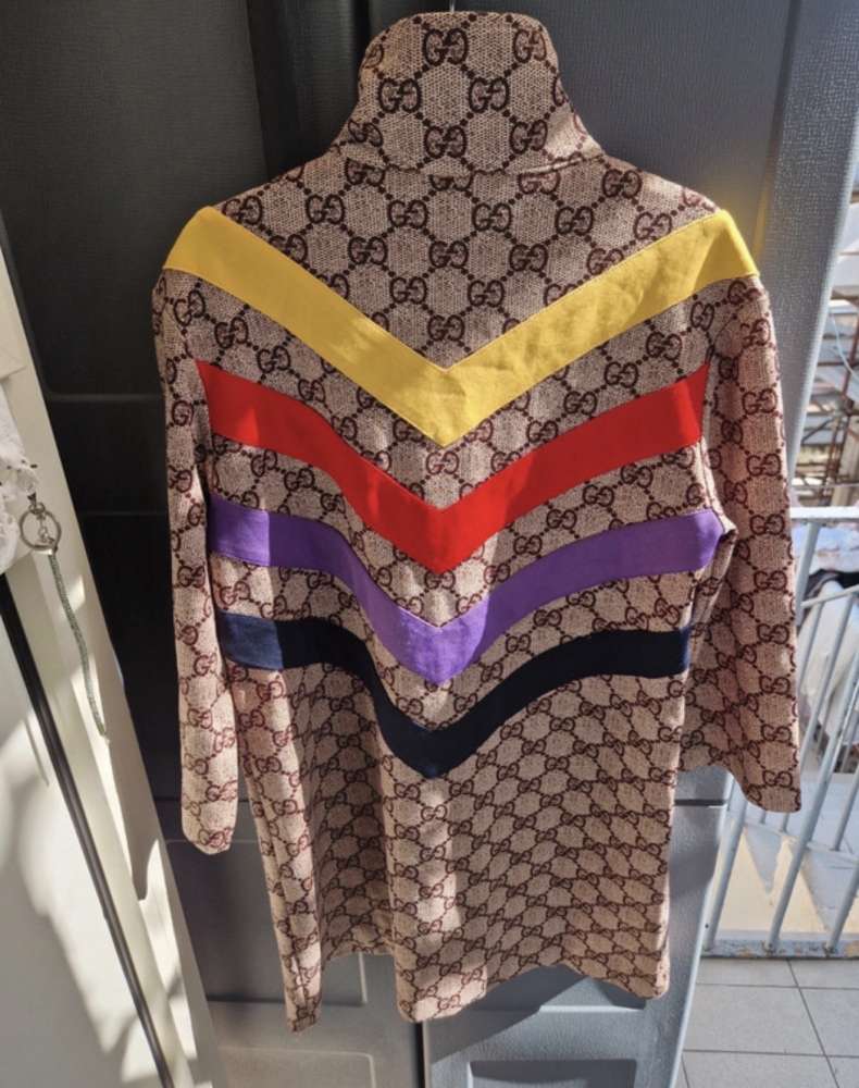 Gucci šaty/mikina