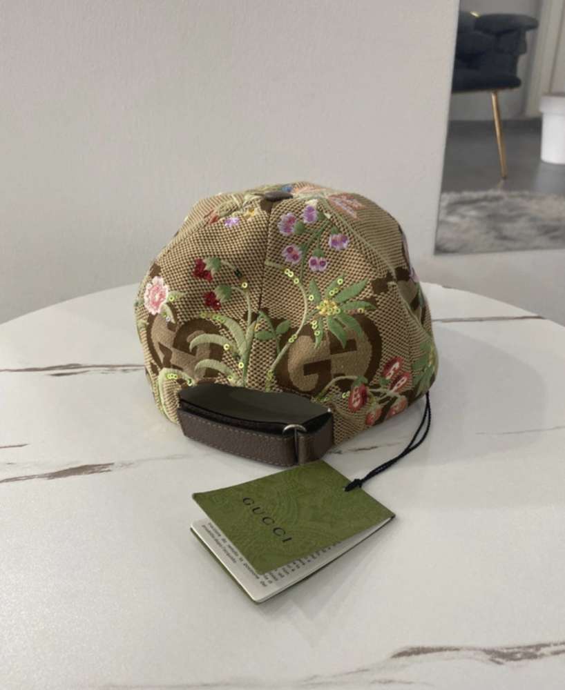Gucci šiltovka