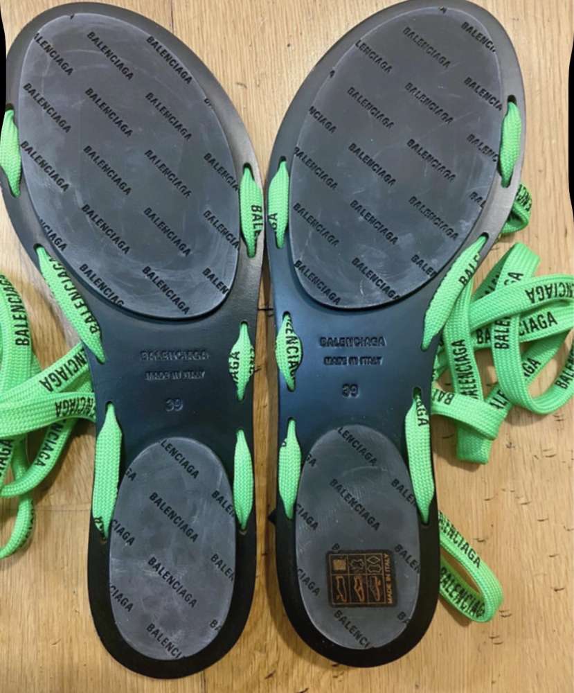 Balenciaga sandalky