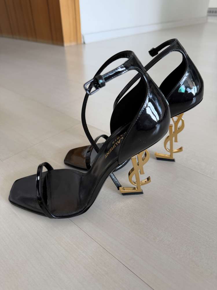 Saint laurent lodičky