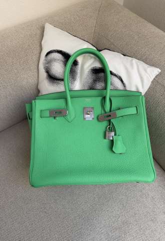 https://www.vipluxury.sk/Hermes Birkin 30 Togo PHV Vert Comics