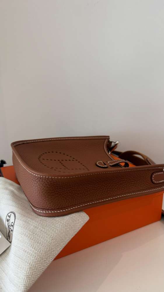 Hermes mini Evelyne 16