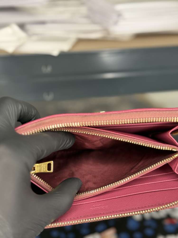 Prada saffiano print wallet