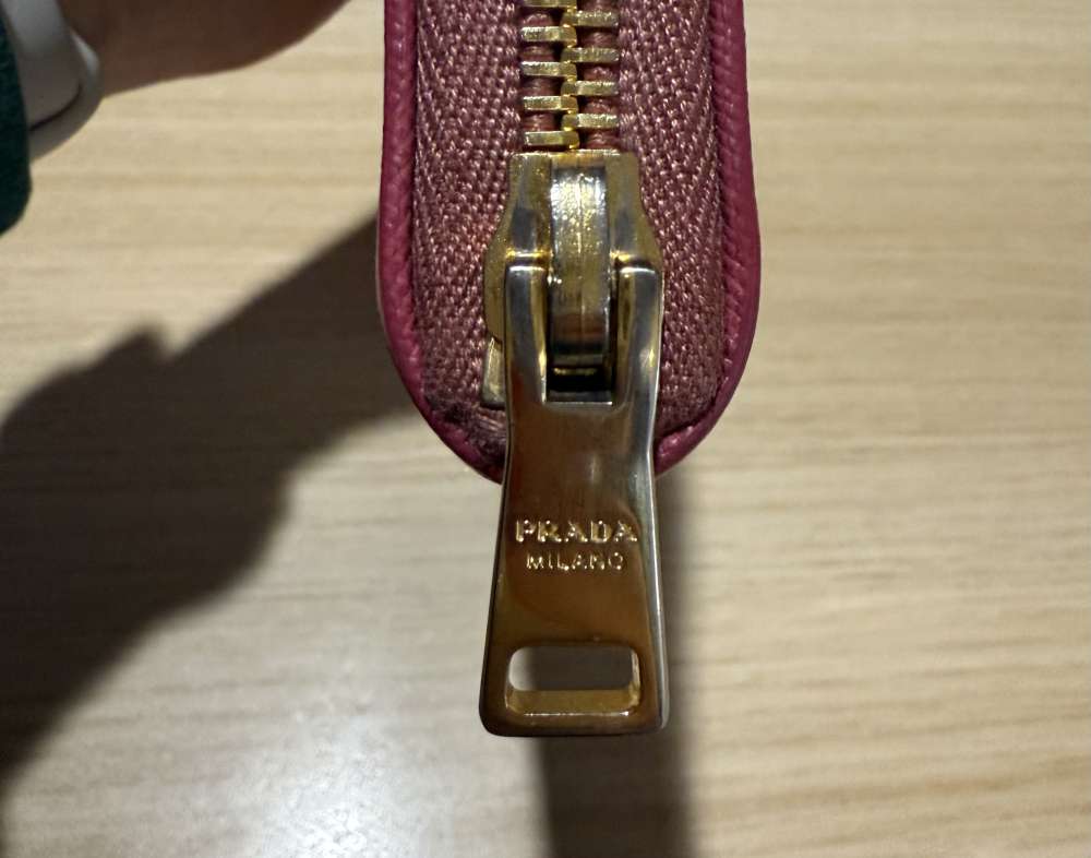 Prada saffiano print wallet