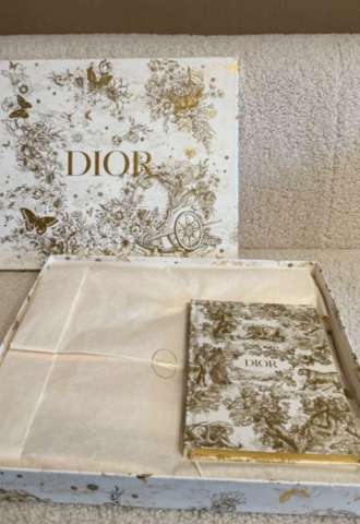 https://www.vipluxury.sk/Dior zapisnik
