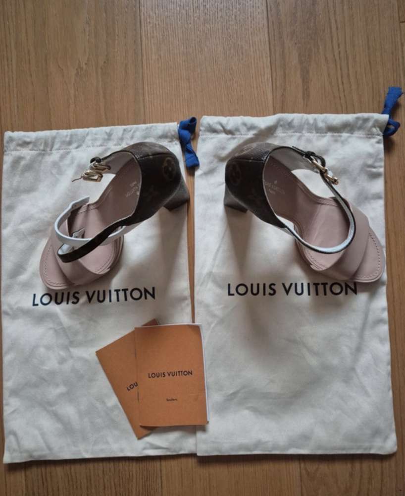 Louis Vuitton sandalky