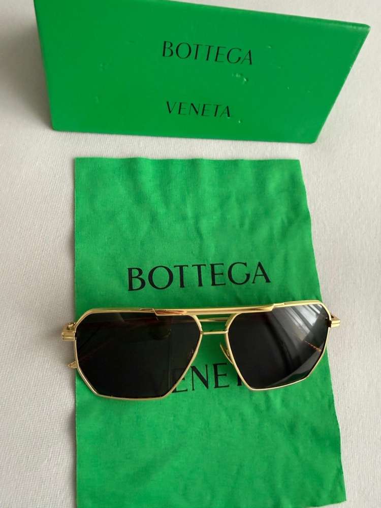 Bottega Veneta okuliare