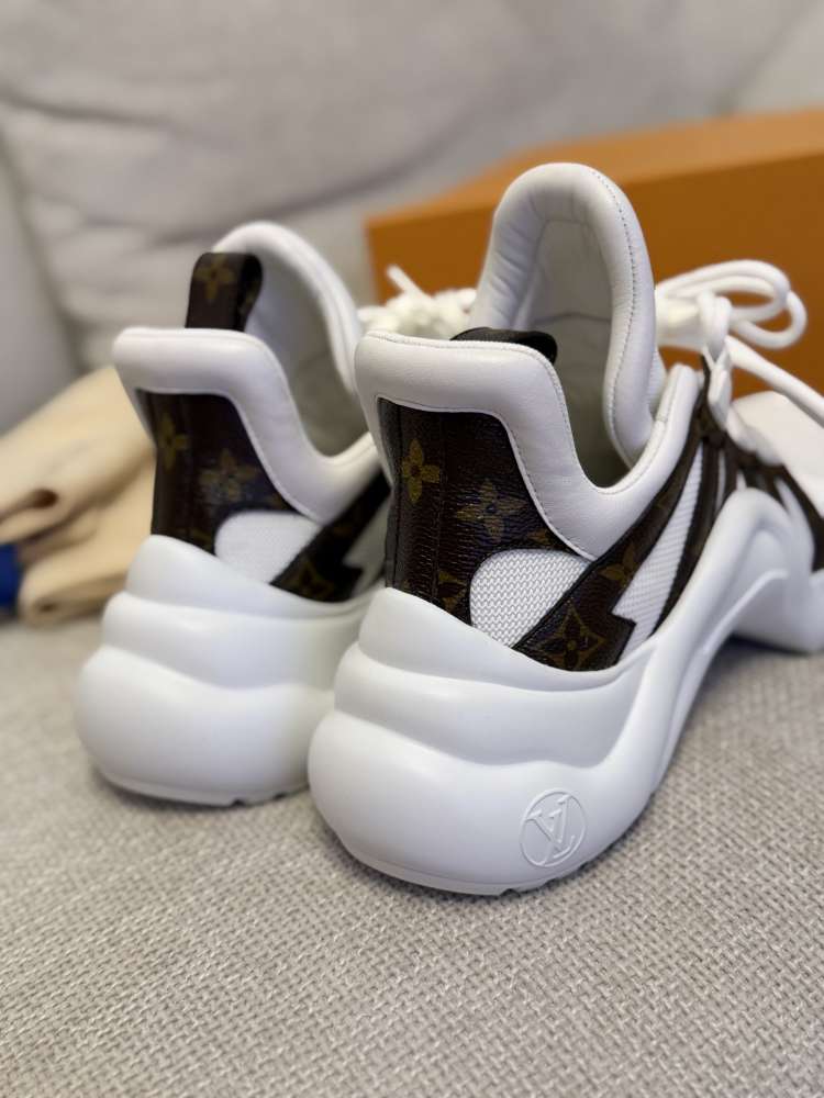 Louis vuitton archlight