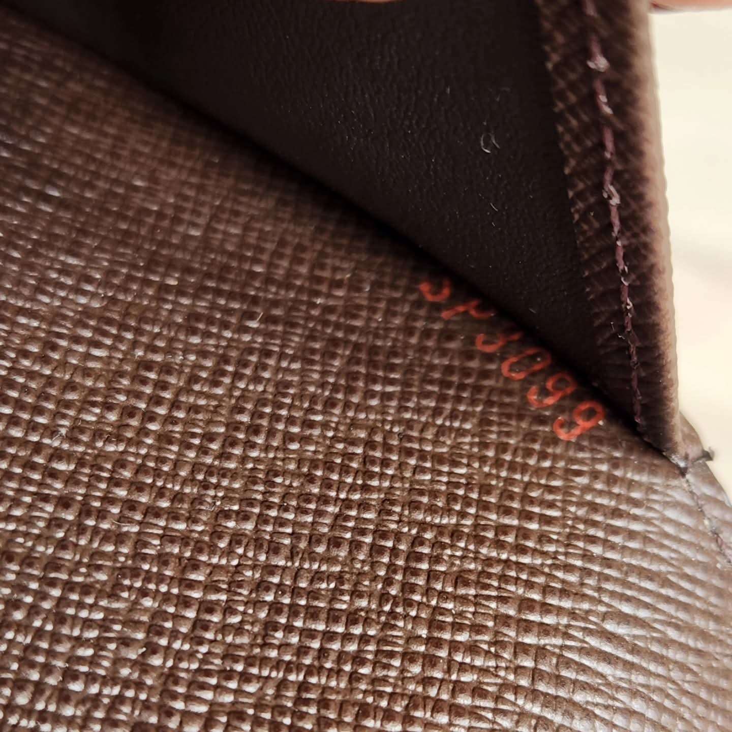 Louis Vuitton Agenda MM