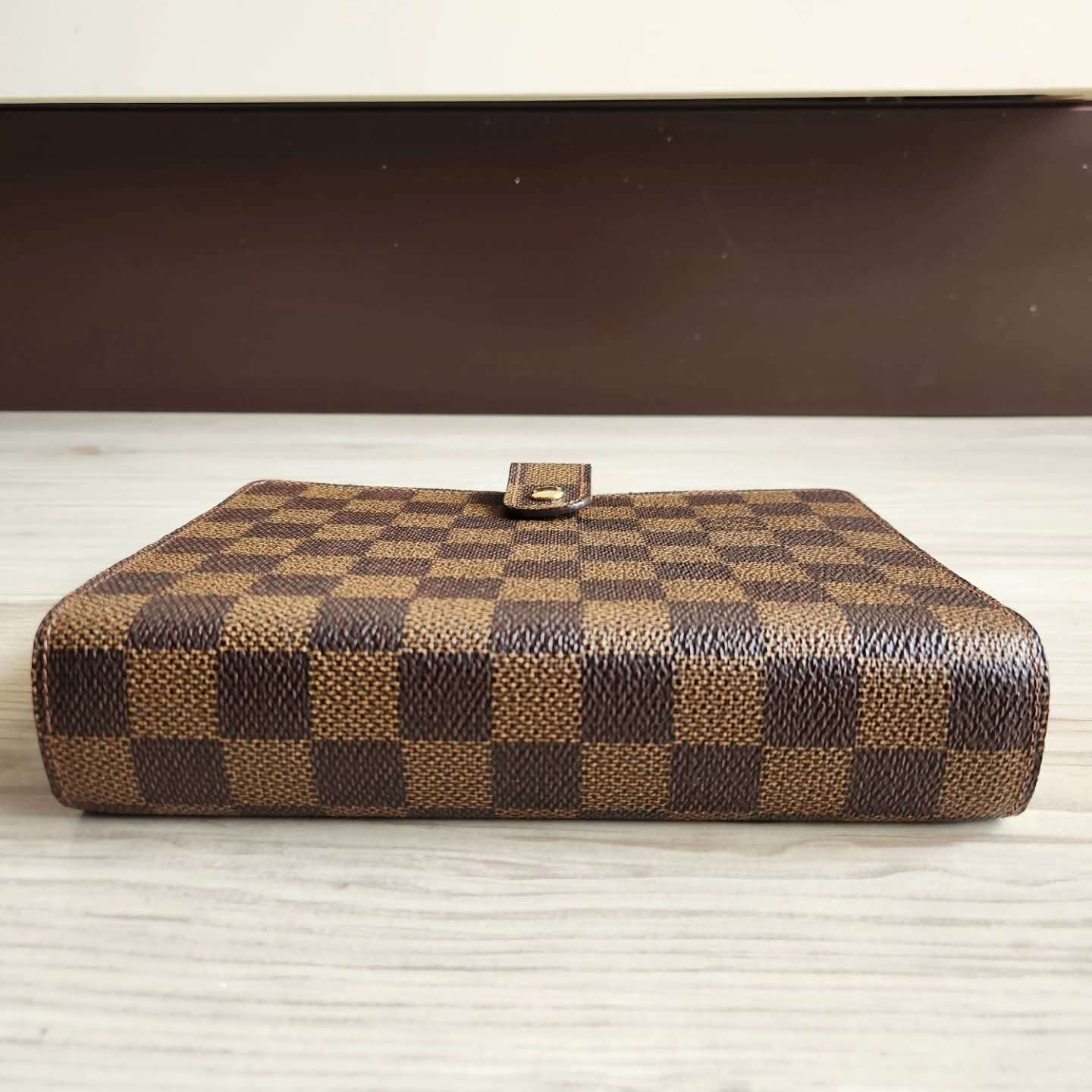 Louis Vuitton Agenda MM