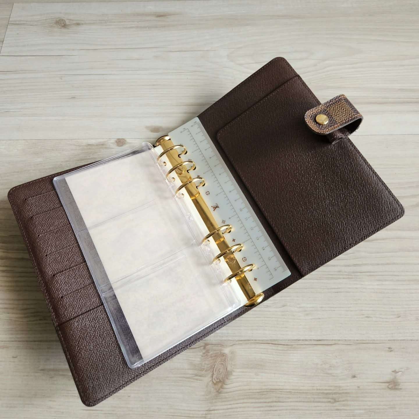 Louis Vuitton Agenda MM