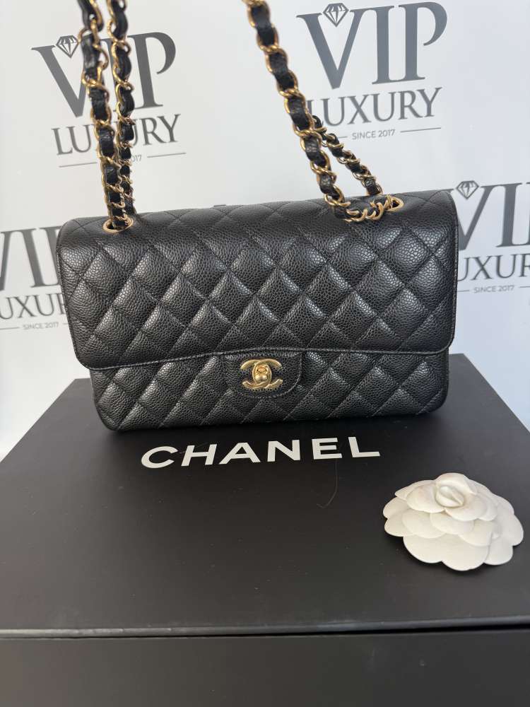 Chanel Double flap iconic